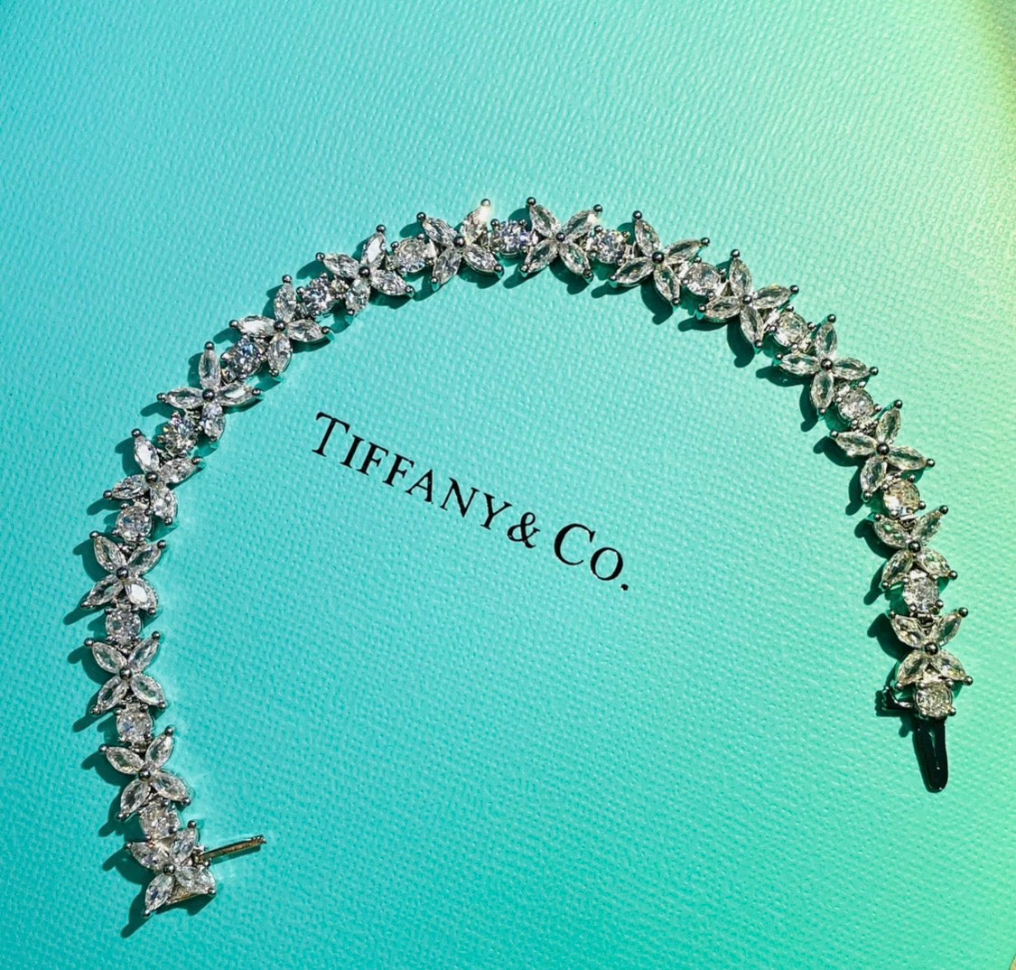 Silver T bracelet