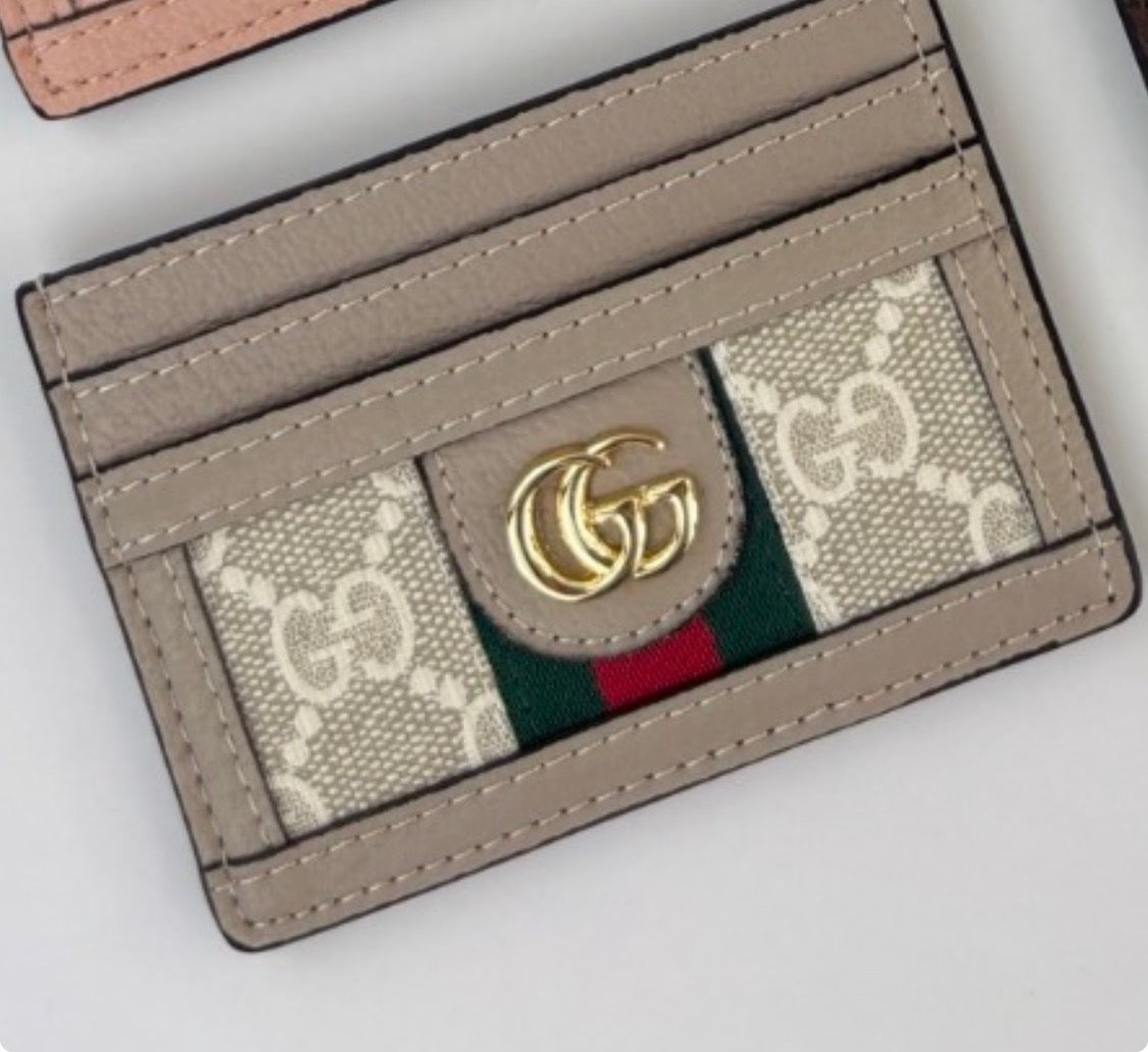 GG card holders